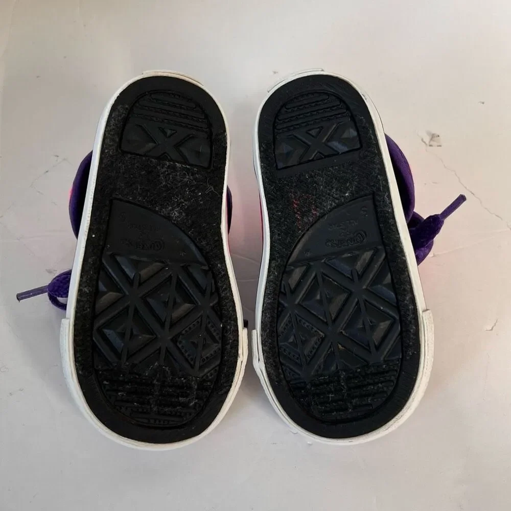 Converse Chuck Taylor High Tops   Purple And Pink.  Infant Size 5